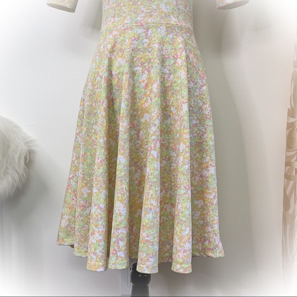 💕NWOT Pastel Lularoe Nicole Fit & Flare Dress💕 - Picture 11 of 14